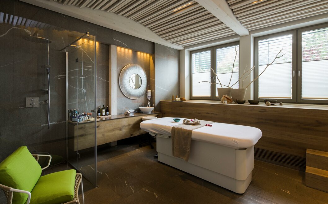 behandlungsraum Strandhotel am Weissensee-impression #17